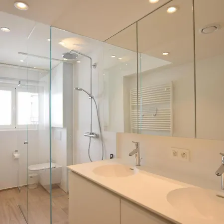 Golf 0301 With Modern Kitchen By The Sea Apartment De Haan