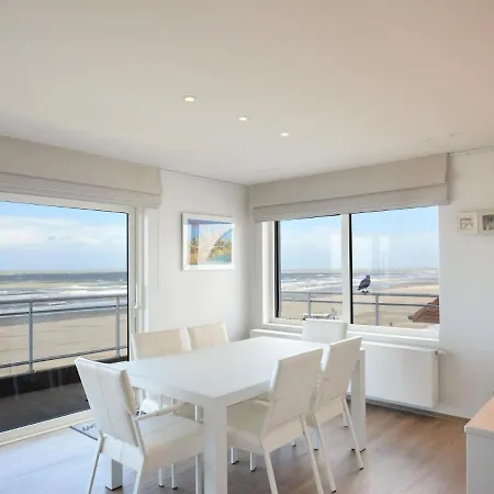 Golf 0301 With Modern Kitchen By The Sea De Haan