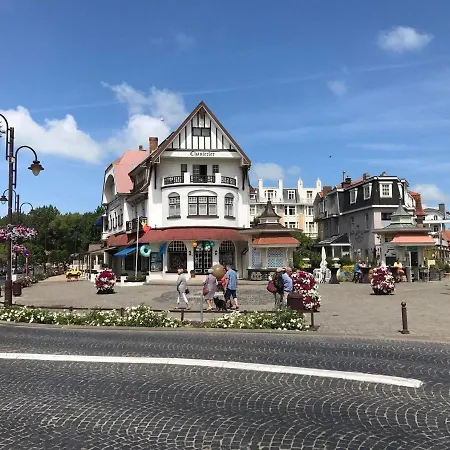 In With Sea View * De Haan